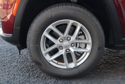 2026 Jeep Grand Cherokee GRAND CHEROKEE L LAREDO X 4X4
