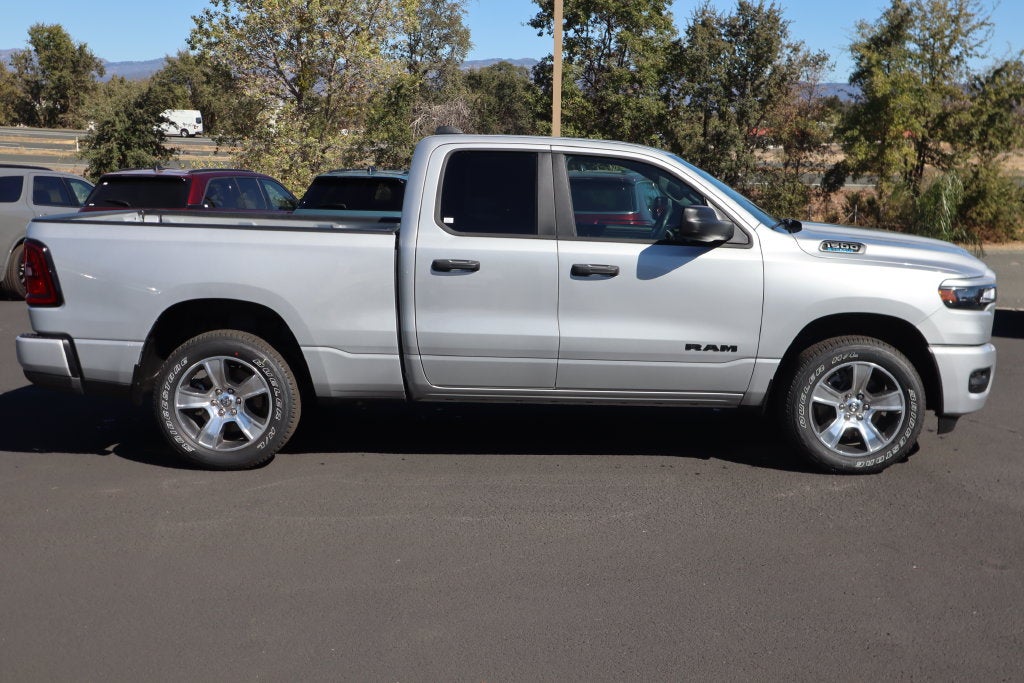 2026 RAM Ram 1500 RAM 1500 EXPRESS QUAD CAB 4X2 6'4' BOX