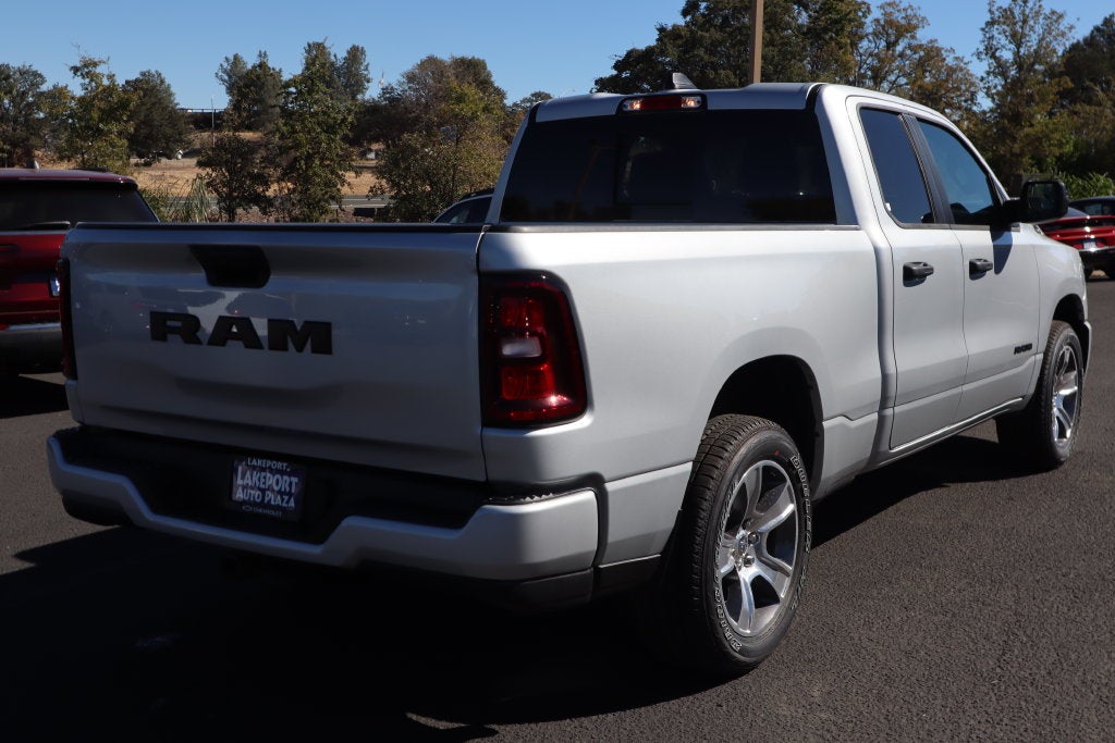 2026 RAM Ram 1500 RAM 1500 EXPRESS QUAD CAB 4X2 6'4' BOX