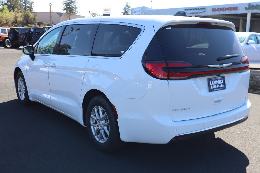 2026 Chrysler Pacifica PACIFICA SELECT