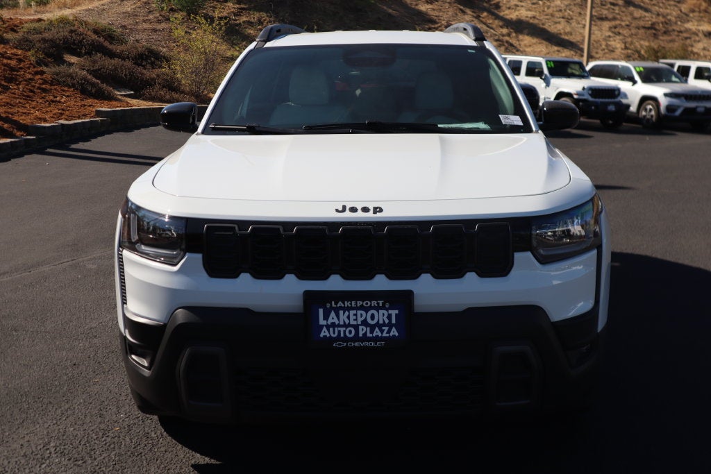 2026 Jeep Cherokee Laredo