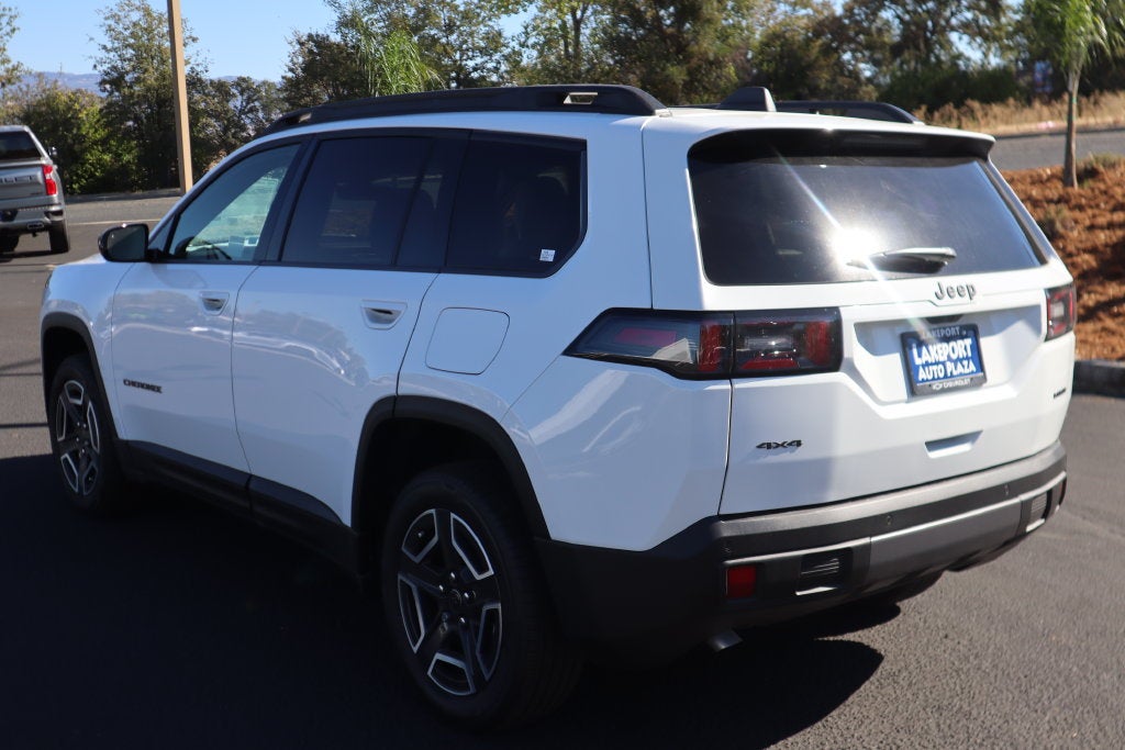2026 Jeep Cherokee Laredo