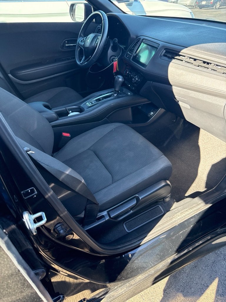2022 Honda HR-V 2WD Sport