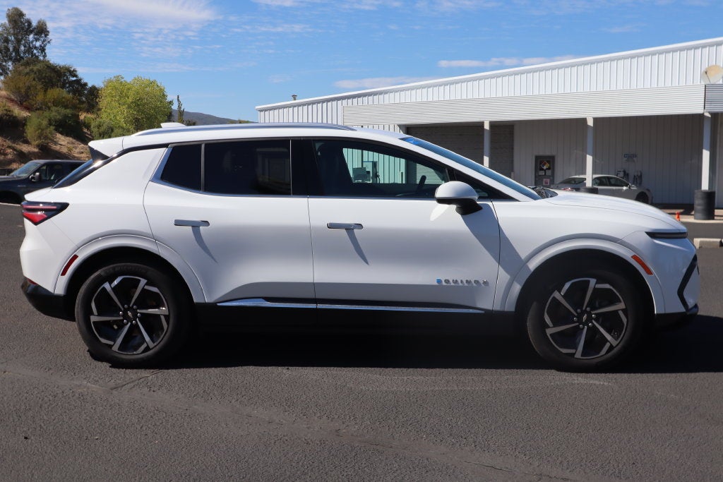 2024 Chevrolet Equinox EV LT