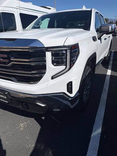 2024 GMC Sierra 1500 4WD Crew Cab Short Box SLT