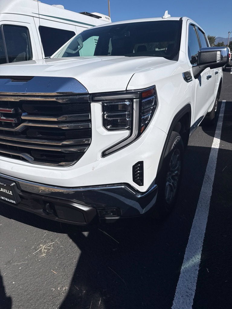 2024 GMC Sierra 1500 4WD Crew Cab Short Box SLT