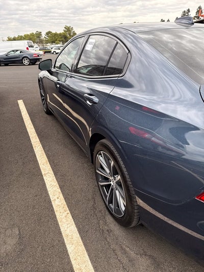 2022 Volvo S60 B5 Momentum